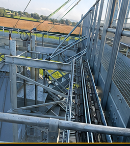 Cable tray and containment installation