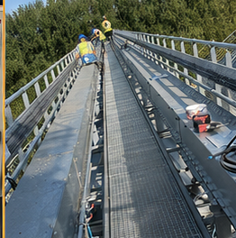 Elevated walkway services installation